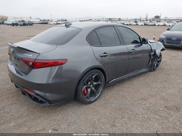 ZARFAEAV9H7537439 Alfa Romeo Giulia Quadrifoglio Rwd