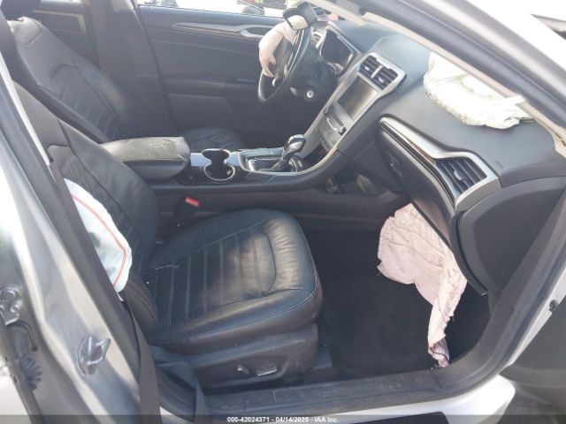 3FA6P0HD4ER201121 Ford FUSION SE