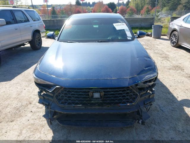 1HGCY2F8XPA032989 Honda Accord Hybrid Touring