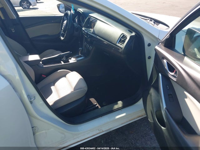JM1GJ1U58E1105376 Mazda Mazda6 I Sport