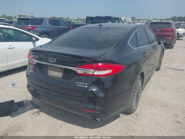 3FA6P0RU0HR260945 Ford Fusion Hybrid Titanium