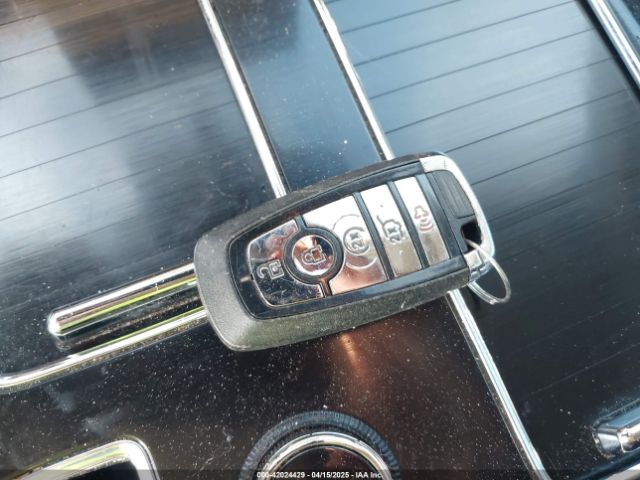 5LM5J7WC6MGL08244 Lincoln Aviator Reserve