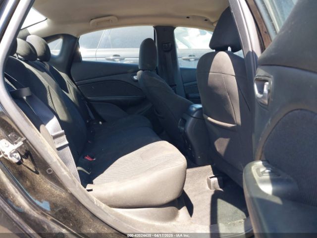 1C3CDFAA0FD421511 Dodge DART SE