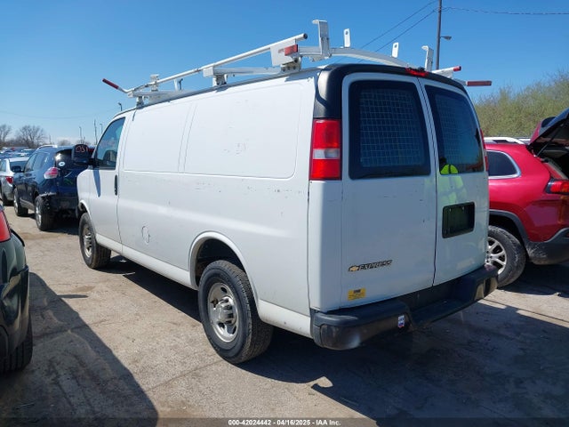 1GCWGAFF3H1115639 Chevrolet Express 2500 Work Van
