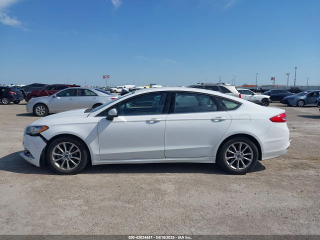 3FA6P0H7XHR212400 Ford FUSION SE