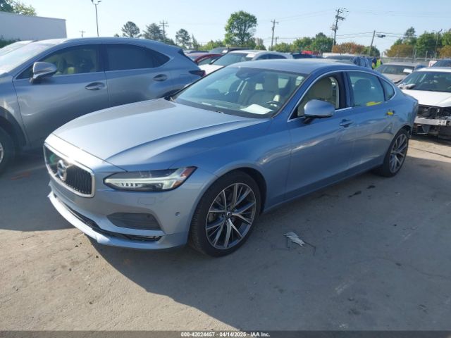 2018 VOLVO S90 LVY982AK0JP007222 Photo 1