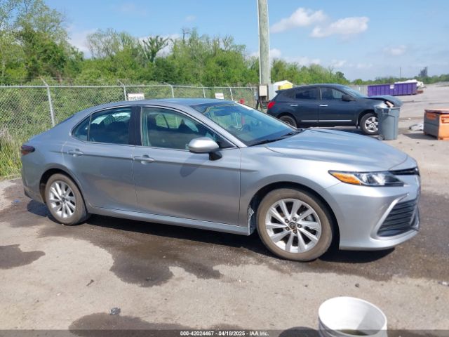 4T1C11AK2RU872620 Toyota CAMRY LE