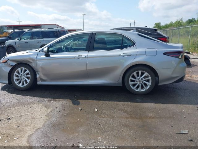 4T1C11AK2RU872620 Toyota CAMRY LE
