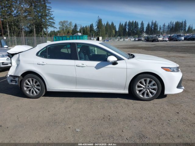 4T1C11BK9LU011263 Toyota Camry Le Awd