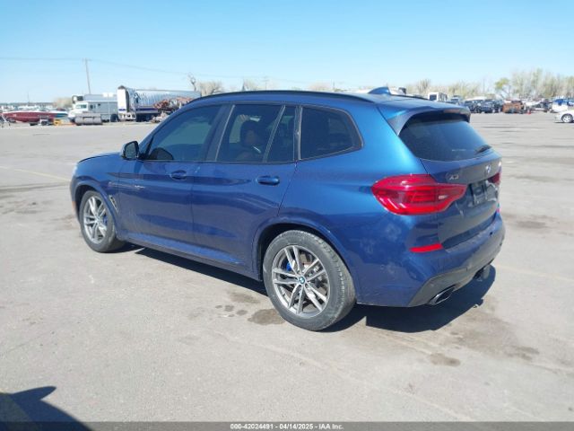 2018 BMW X3 5UXTS3C5XJ0Y97764 Photo 2