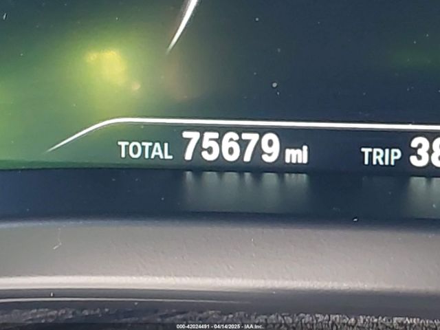2018 BMW X3 5UXTS3C5XJ0Y97764 Photo 6