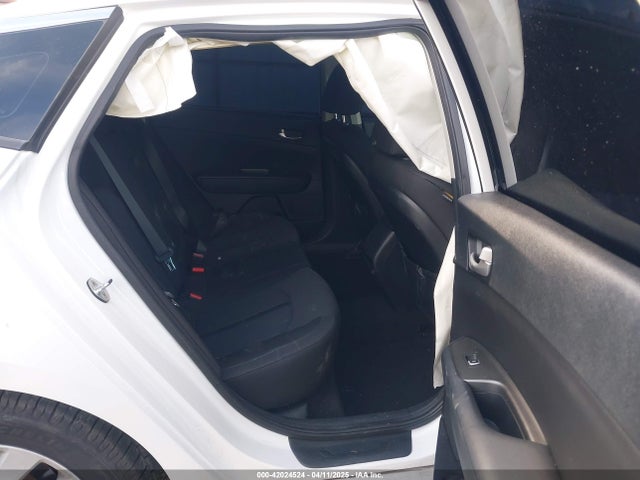 5XXGT4L39HG122708 KIA Optima Lx