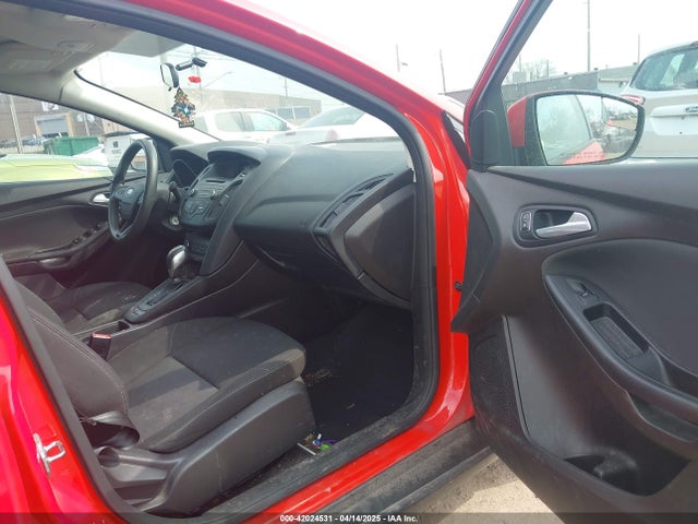 1FADP3F29GL226723 Ford FOCUS SE