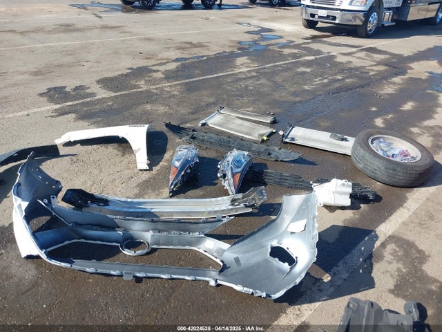 2T3RWRFV1LW055439 Toyota Rav4 Hybrid Xle