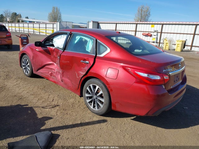 1N4AL3AP0HC185000 Nissan Altima 2.5 Sv