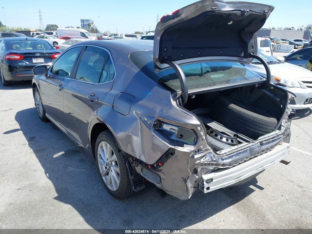 4T1C11AK7PU100837 Toyota CAMRY LE