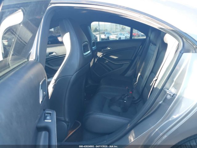 WDDSJ4EB0JN695467 Mercedes-Benz CLA 250