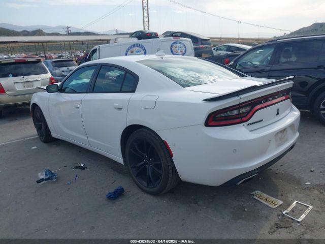 2C3CDXHG4JH187580 Dodge Charger Sxt Plus Rwd