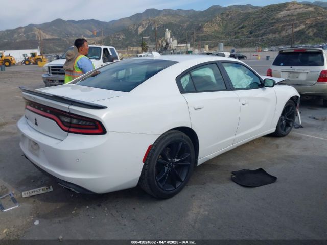 2C3CDXHG4JH187580 Dodge Charger Sxt Plus Rwd