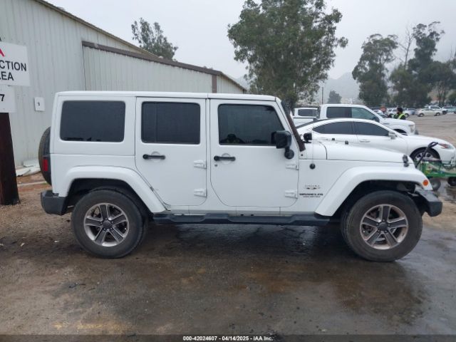1C4BJWEGXHL625255 Jeep 2017
