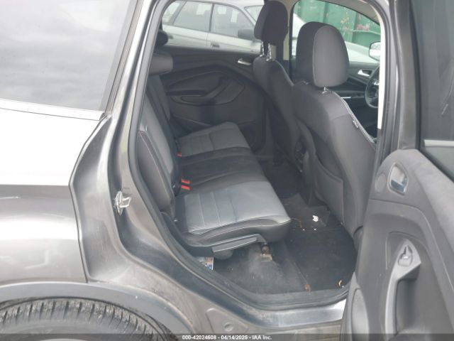 1FMCU0GX3EUA35213 Ford ESCAPE SE