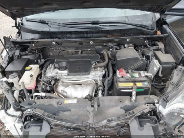 2T3ZFREV1HW390953 Toyota RAV4 LE