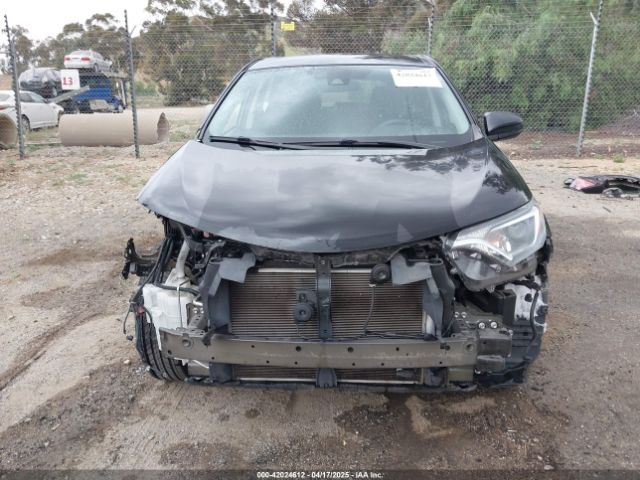 2T3ZFREV1HW390953 Toyota RAV4 LE