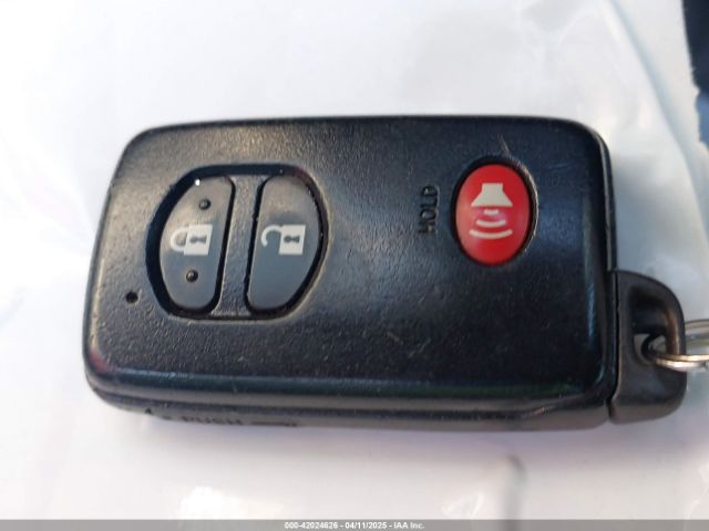 JTDKN3DU9F0399203 Toyota Prius Two