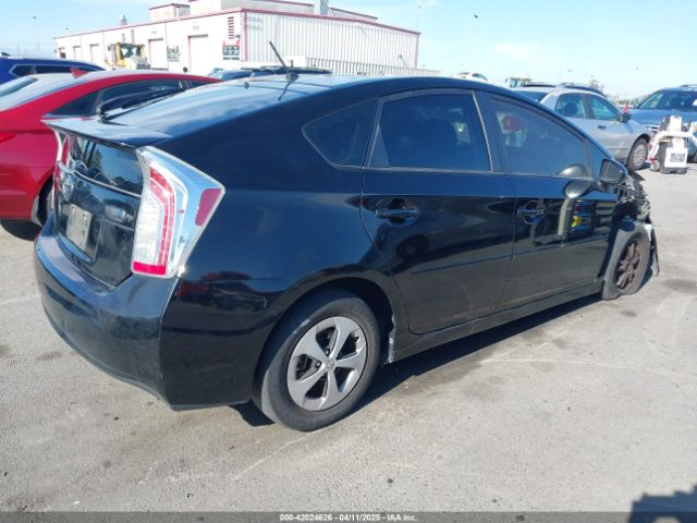 JTDKN3DU9F0399203 Toyota Prius Two