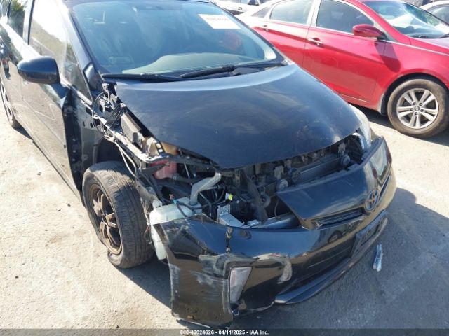 JTDKN3DU9F0399203 Toyota Prius Two
