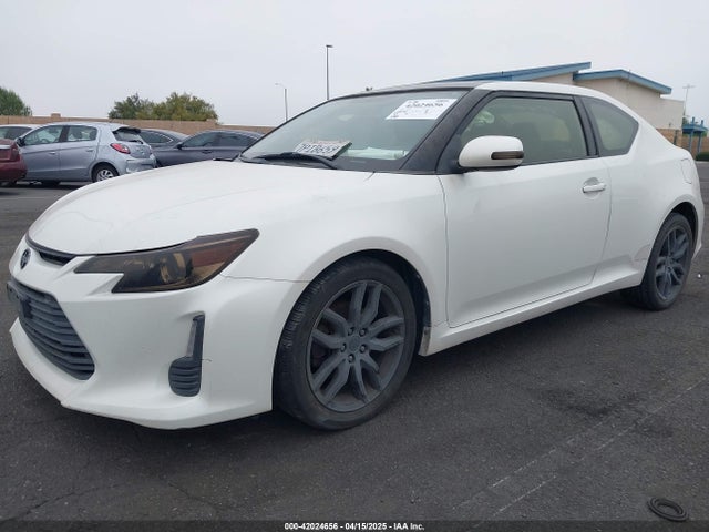 Scion TC 2016 JTKJF5C7XGJ019709 Image 2
