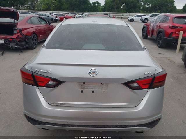 1N4BL4DV6KC213507 Nissan Altima 2.5 Sv