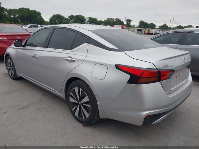 1N4BL4DV6KC213507 Nissan Altima 2.5 Sv