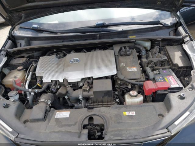 JTDKBRFU3H3577133 Toyota Prius Two