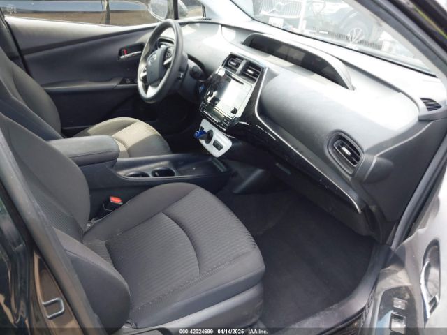 JTDKBRFU3H3577133 Toyota Prius Two