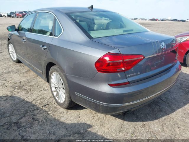 1VWBS7A39GC048588 Volkswagen Passat 1.8t Se