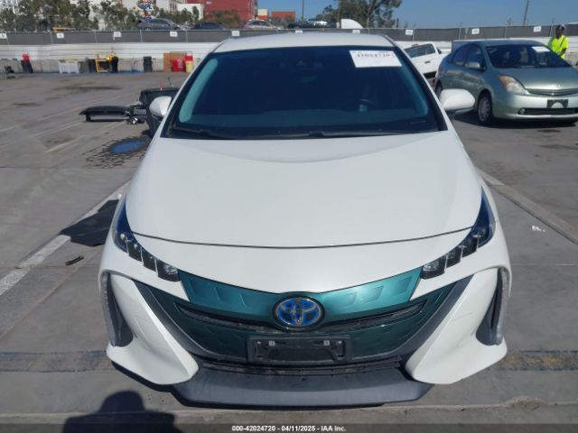 JTDKARFP6H3020276 Toyota Prius Prime Premium