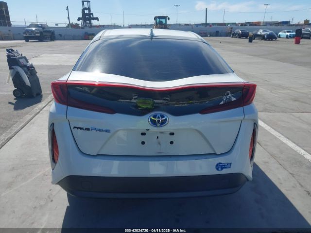 JTDKARFP6H3020276 Toyota Prius Prime Premium