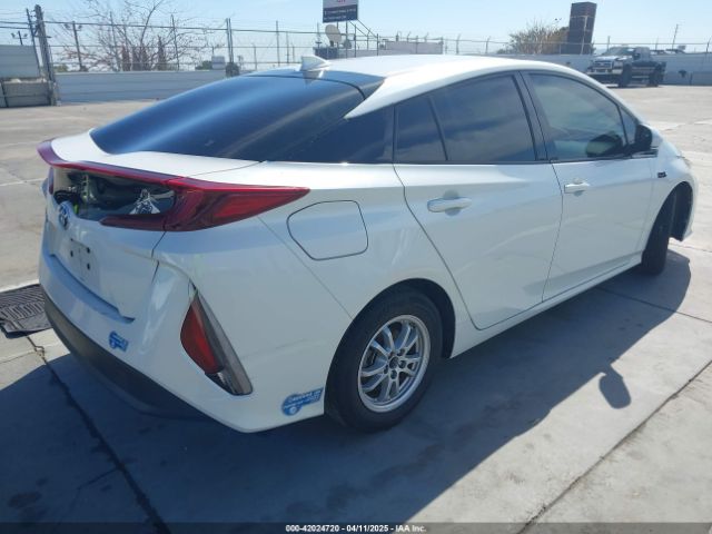 JTDKARFP6H3020276 Toyota Prius Prime Premium