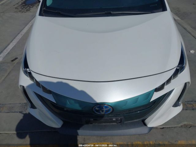 JTDKARFP6H3020276 Toyota Prius Prime Premium