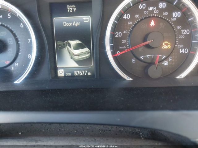 4T1BF1FK9HU669678 Toyota CAMRY SE