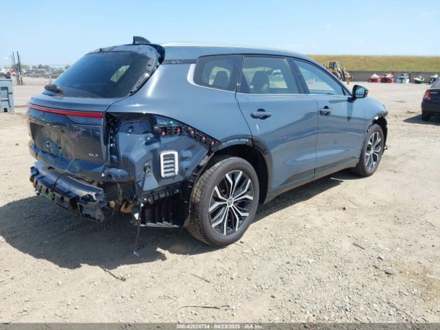 JTDACAAJ6S3016620 Toyota Crown Signia Xle
