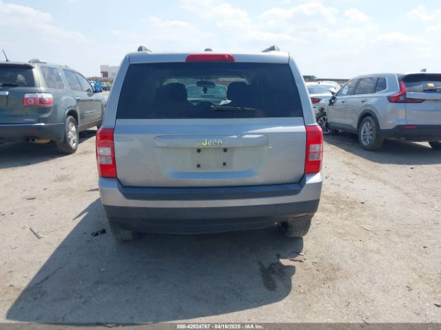 1C4NJPBBXGD739289 Jeep Patriot Sport