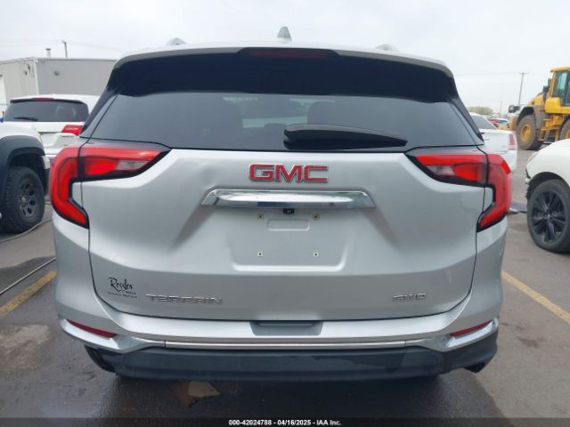 3GKALVEV8KL231042 GMC Terrain Slt