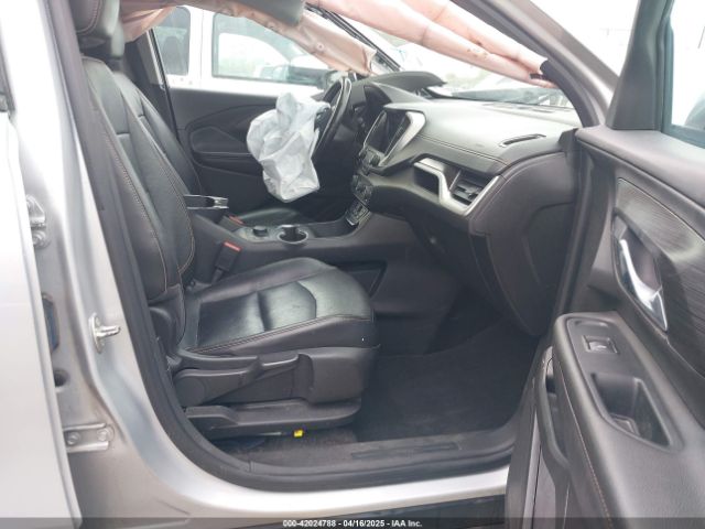 3GKALVEV8KL231042 GMC Terrain Slt