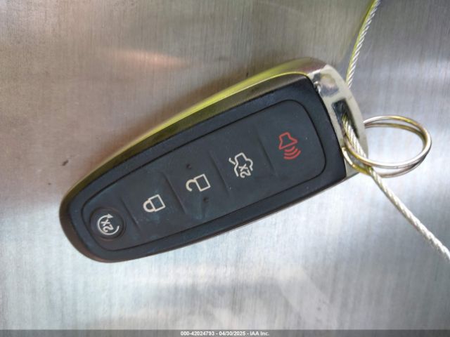1FADP5CU7FL102045 Ford C-max Energi Sel