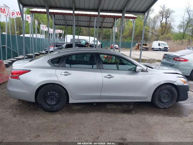 Nissan Altima 2.5 S 2014 1N4AL3AP1EC132267 Image 13