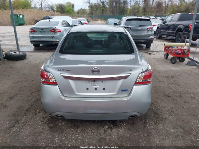 Nissan Altima 2.5 S 2014 1N4AL3AP1EC132267 Image 16
