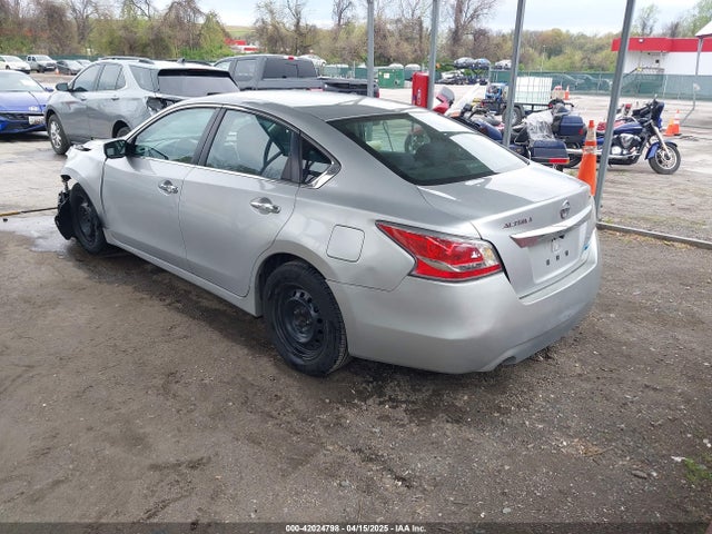 Nissan Altima 2.5 S 2014 1N4AL3AP1EC132267 Image 3