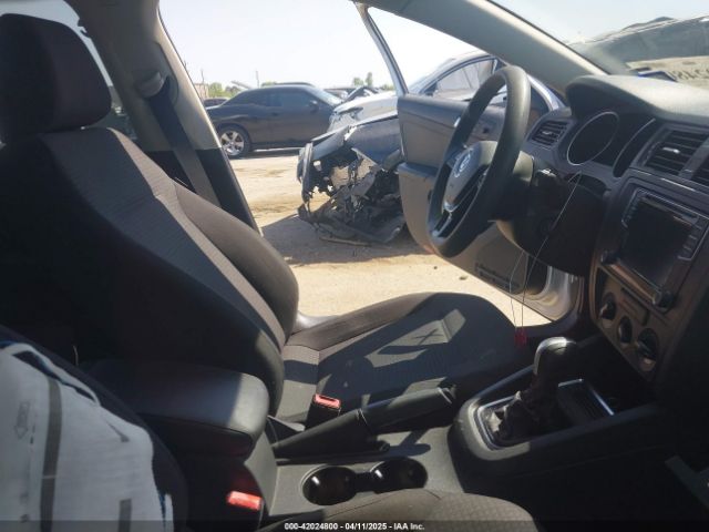 3VW267AJ9GM320493 Volkswagen Jetta 1.4t S